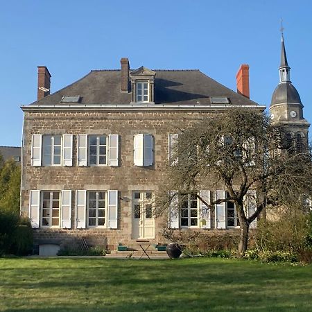 Maison D'Hotes La Doucelle Culture Et Bien-Etre Lignieres-Orgeres Kültér fotó