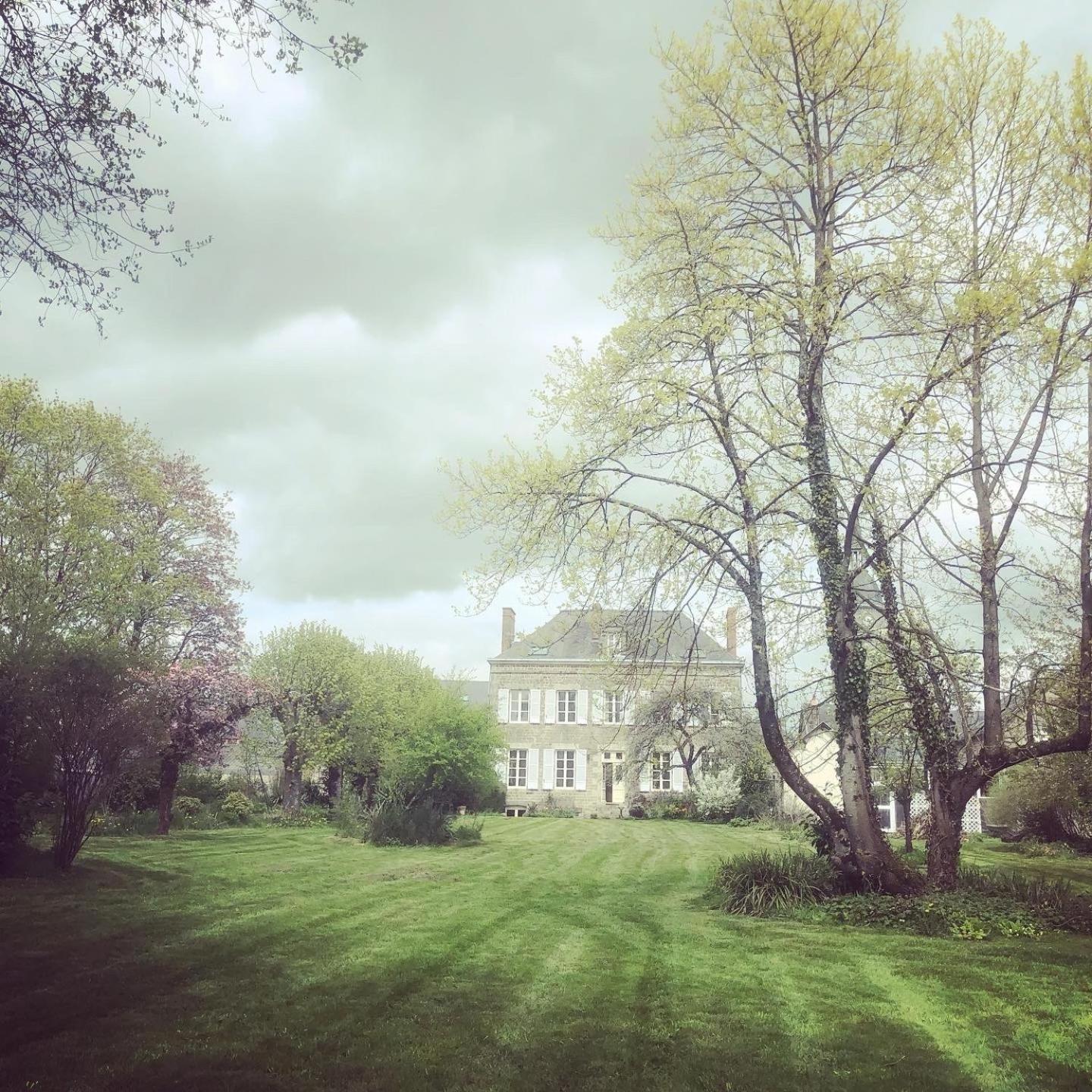 Maison D'Hotes La Doucelle Culture Et Bien-Etre Lignieres-Orgeres Kültér fotó