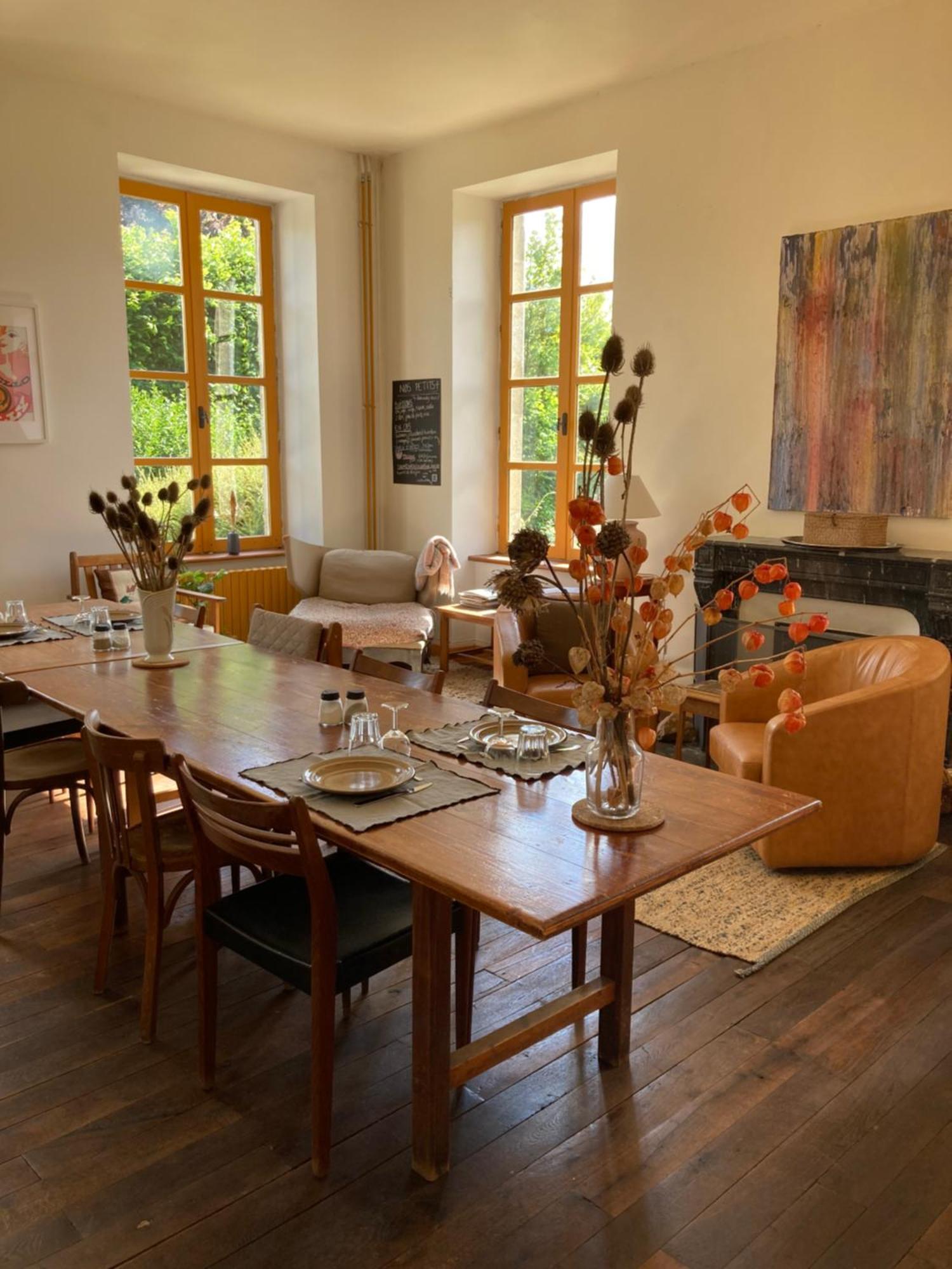 Maison D'Hotes La Doucelle Culture Et Bien-Etre Lignieres-Orgeres Kültér fotó