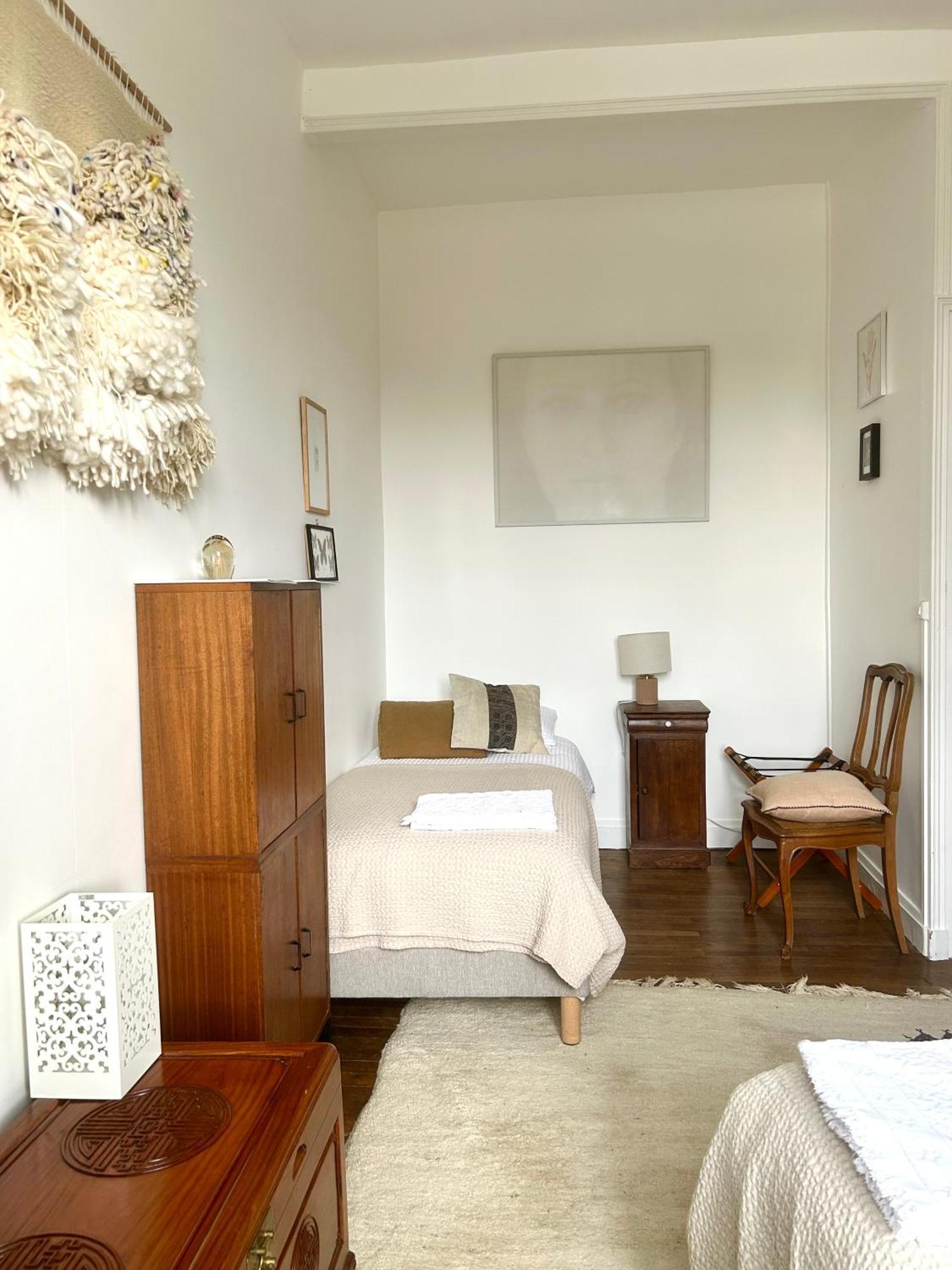 Maison D'Hotes La Doucelle Culture Et Bien-Etre Lignieres-Orgeres Kültér fotó